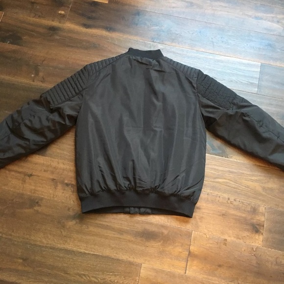 H&M quilted bomber jacket - Picture 3 of 7